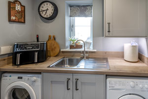 Photo 8- click for photo gallery